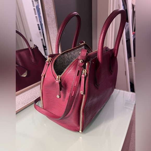 EUC Rebecca Minkoff Mini Perry - Picture 8 of 10